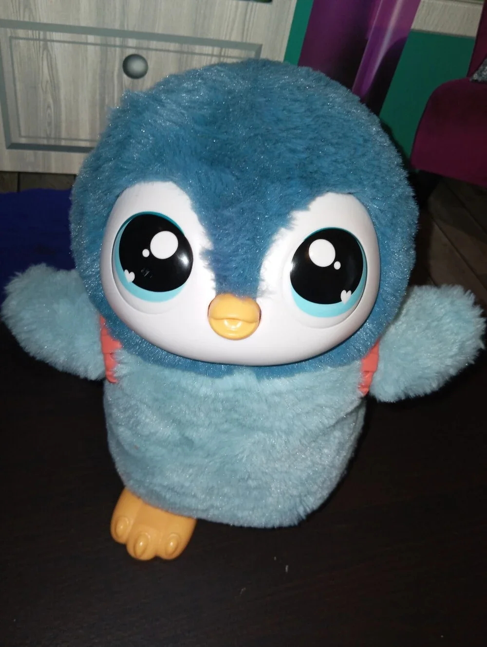 Blue Penguin Little Live Pets Walks & Sounds